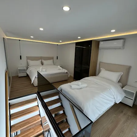 Essentia Apartamento Tirana
